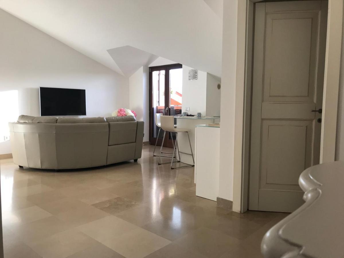 Maria Ancona Suite Мартина Франка Екстериор снимка