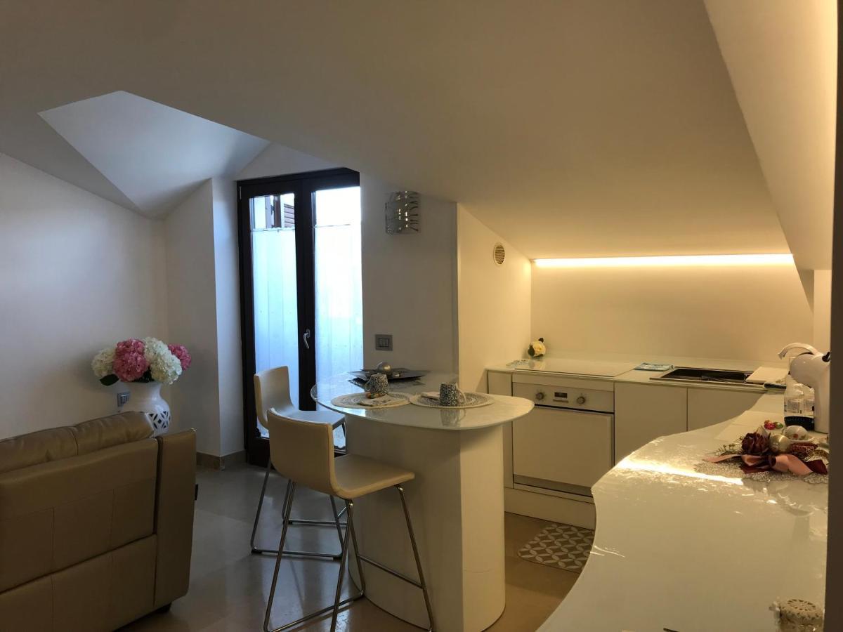 Maria Ancona Suite Мартина Франка Екстериор снимка